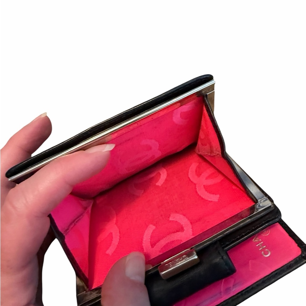 Chanel Vintage Cambon Ligne Compact Wallet Black Neon Pink Full Set Box Card - Picture 4 of 11